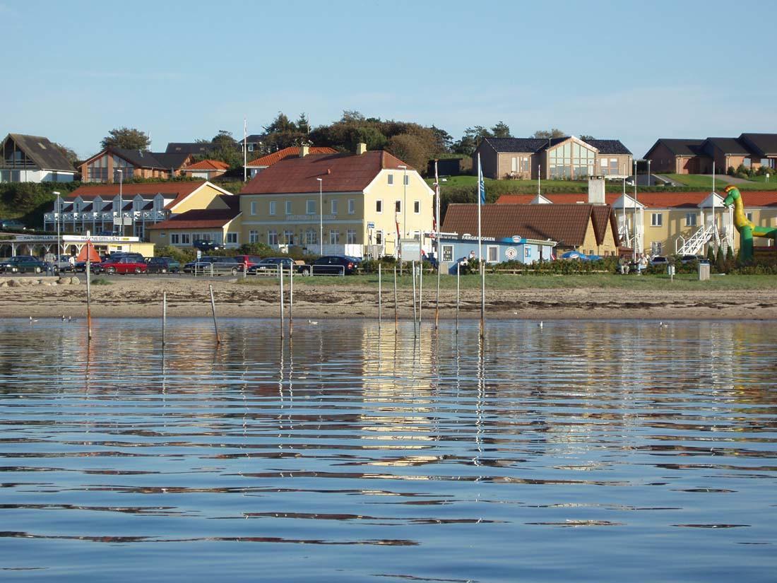Hvalpsund Faergekro Extérieur photo