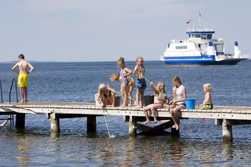 Hvalpsund Faergekro Extérieur photo